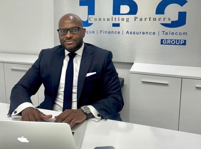 Expert financier international : Junior Mbuyi sélectionné pour le 7ème  forum annuel sur la gestion du risque crédit en Autriche   